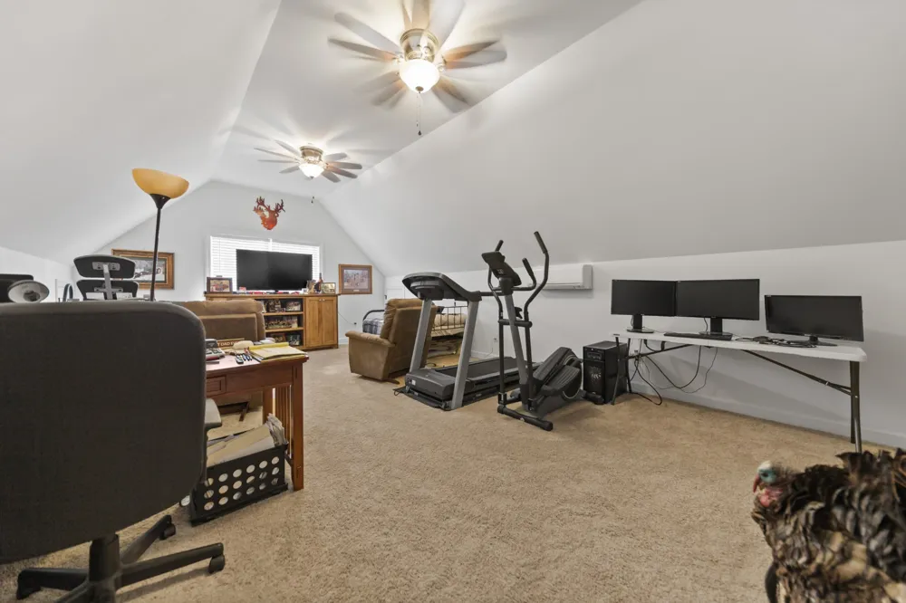 1953 Franklin Pike Lewisburg, TN 37091