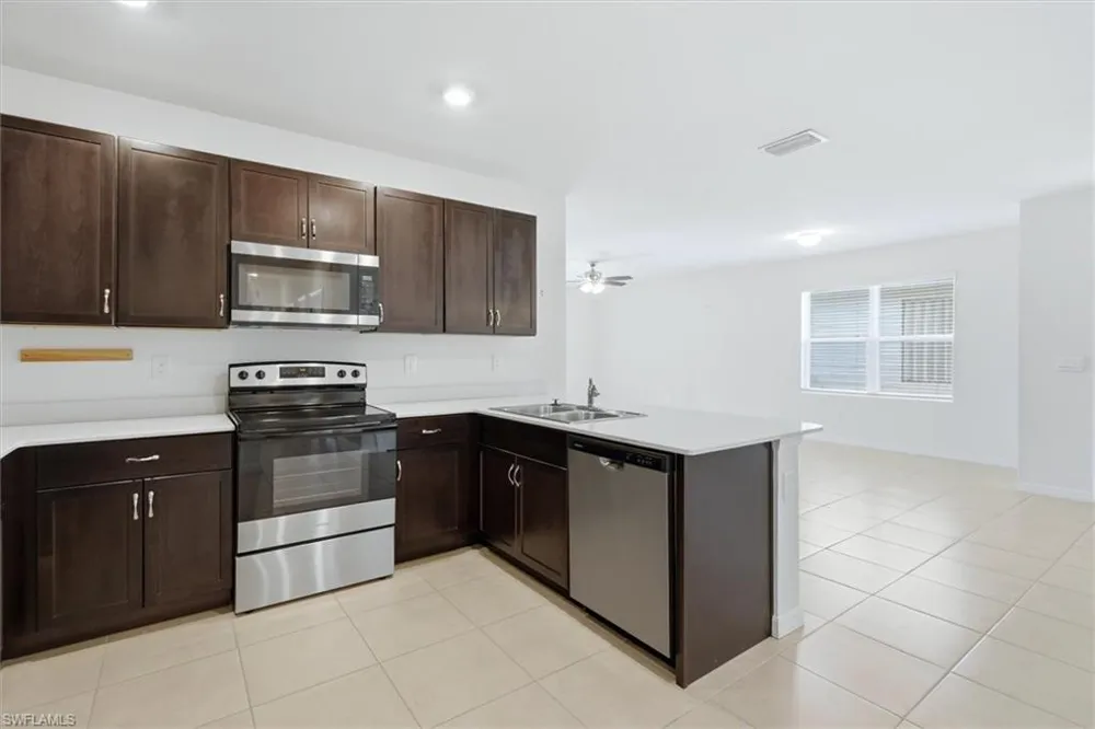 20530 Plumwood Loop North Fort Myers, FL 33917
