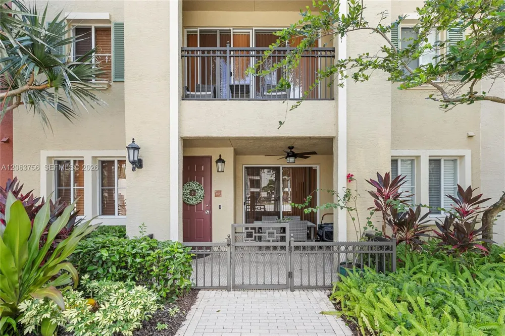 2900 NW 125th Ave #3-107 Sunrise, FL 33323