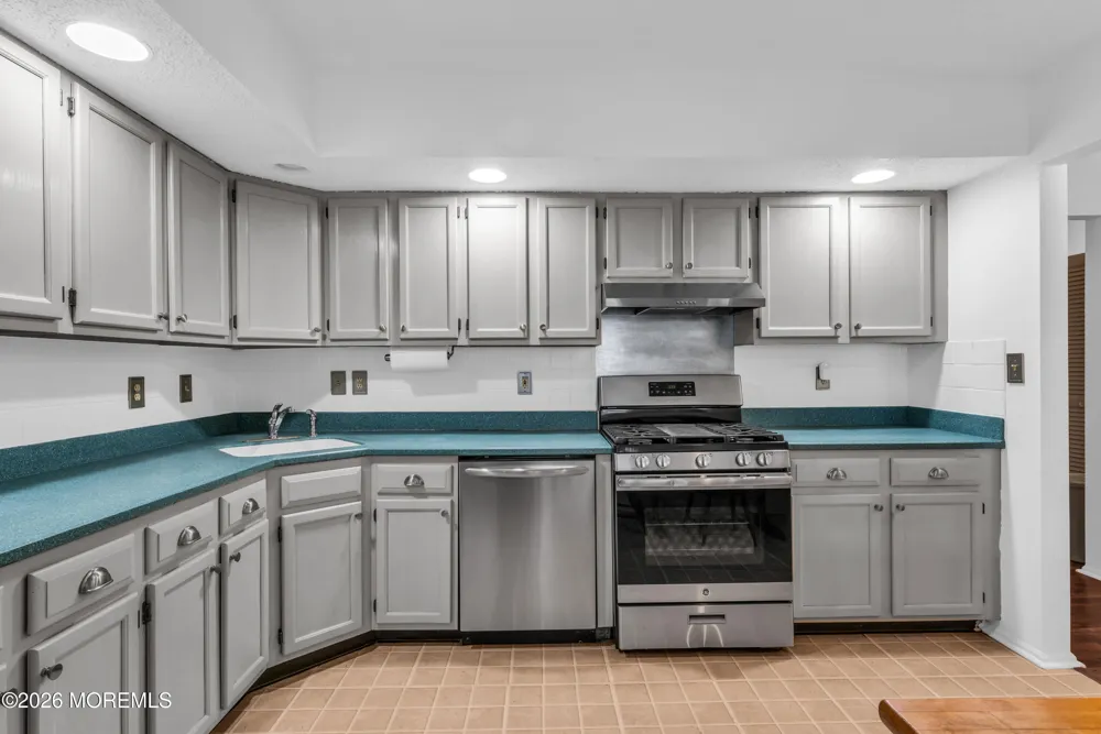 4 Brant Drive Brick, NJ 08724