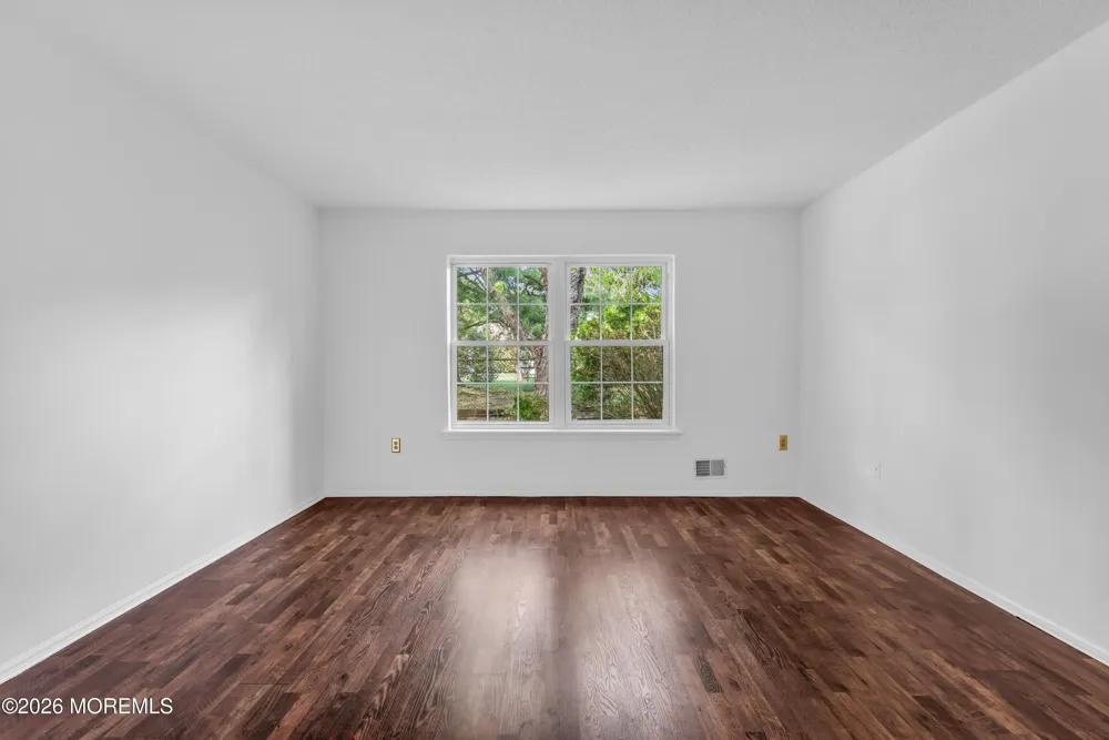 4 Brant Drive Brick, NJ 08724