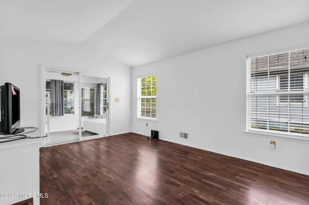 4 Brant Drive Brick, NJ 08724