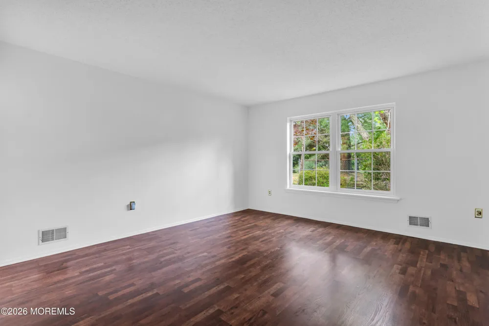 4 Brant Drive Brick, NJ 08724