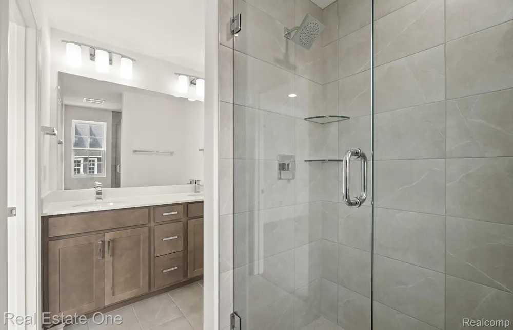 309 Sydney Court Plymouth City, MI 48170