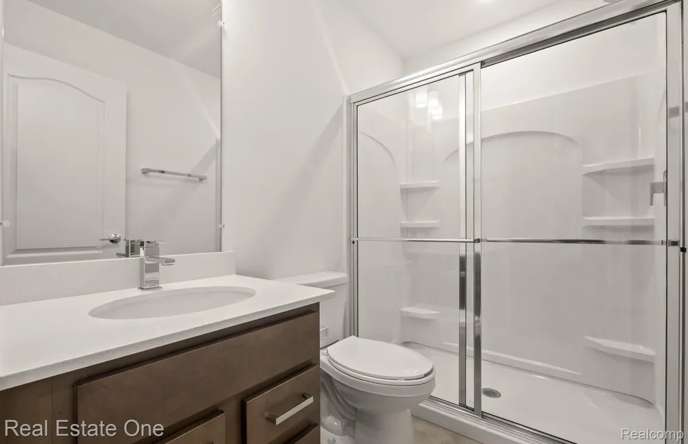 309 Sydney Court Plymouth City, MI 48170