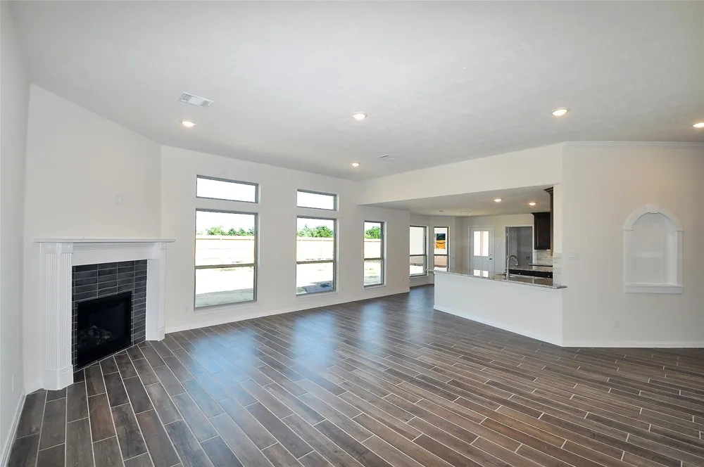 3805 Verde River Road League City, TX 77539
