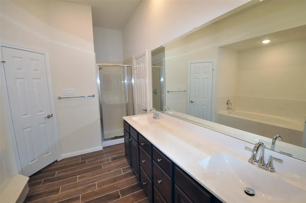 3805 Verde River Road League City, TX 77539