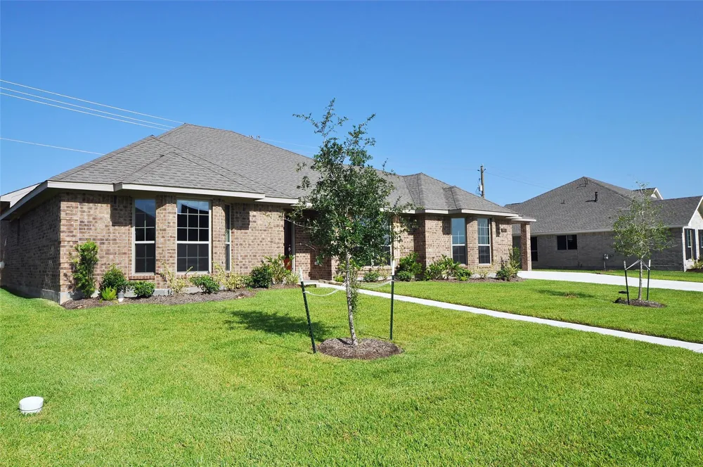 3805 Verde River Road League City, TX 77539