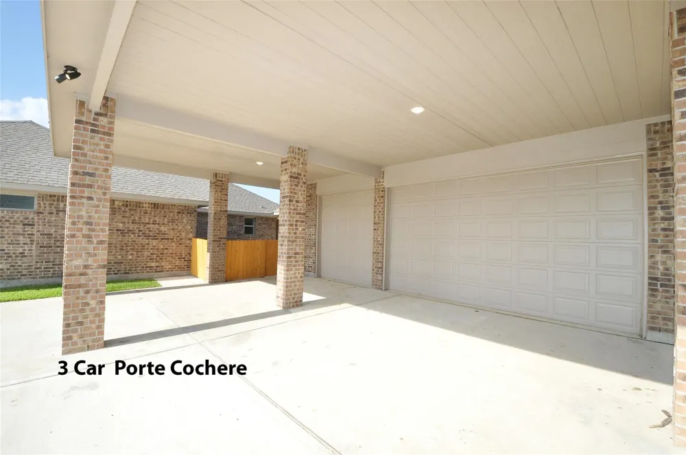 3805 Verde River Road League City, TX 77539