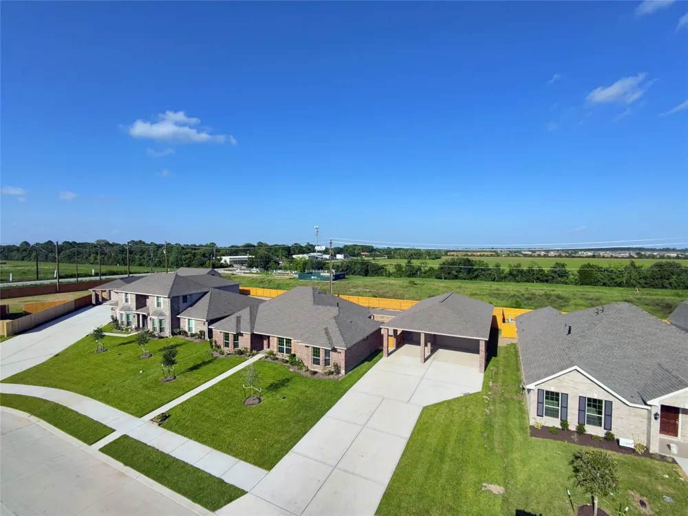 3805 Verde River Road League City, TX 77539