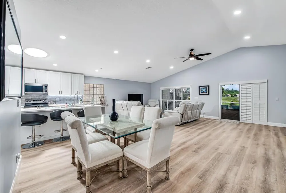 8184 Florenza Drive Boynton Beach, FL 33472