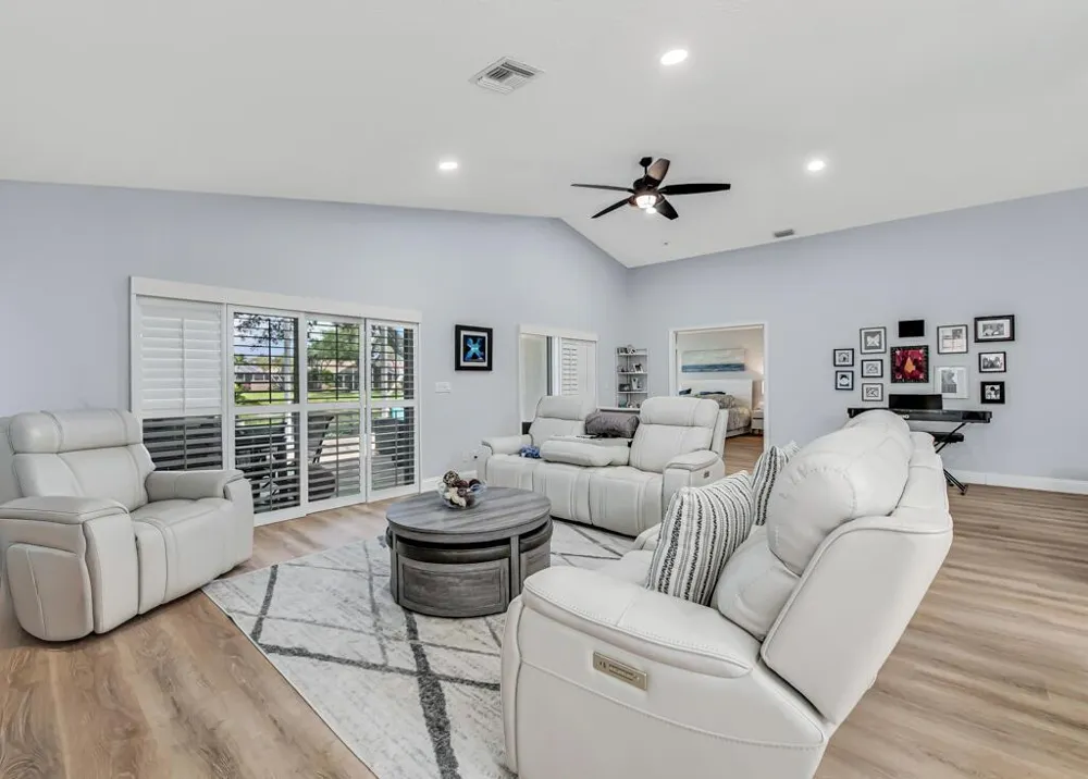 8184 Florenza Drive Boynton Beach, FL 33472