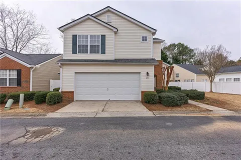 211 Harmony Court