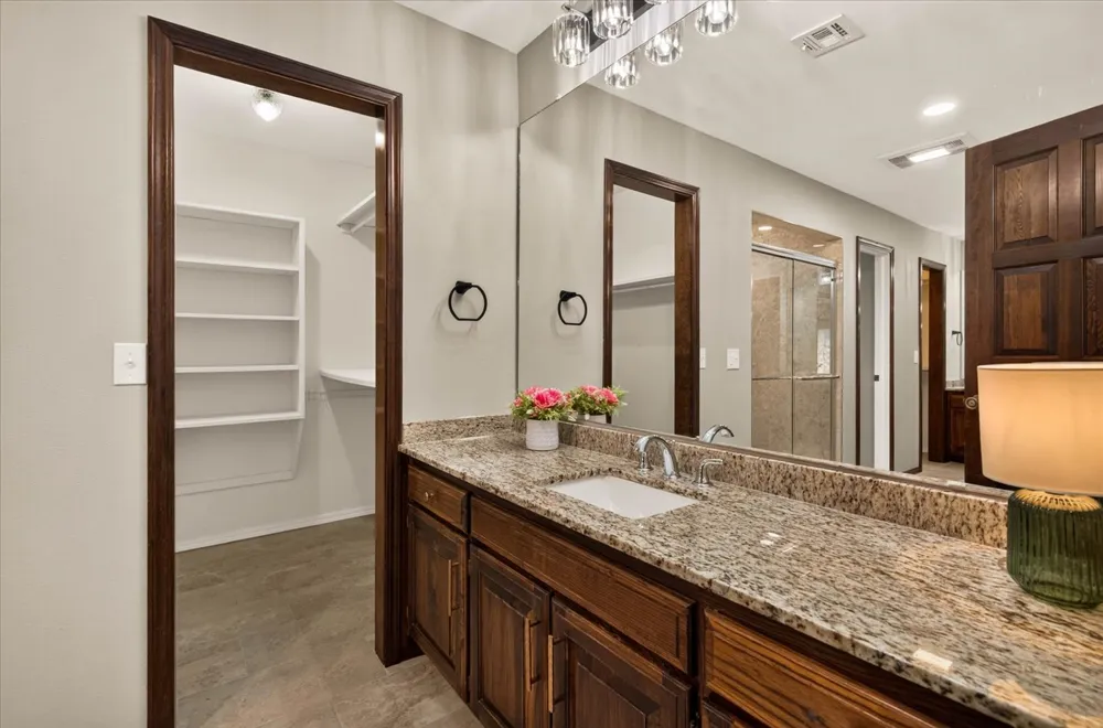 2417 Georgetown Drive Bartlesville, OK 74006