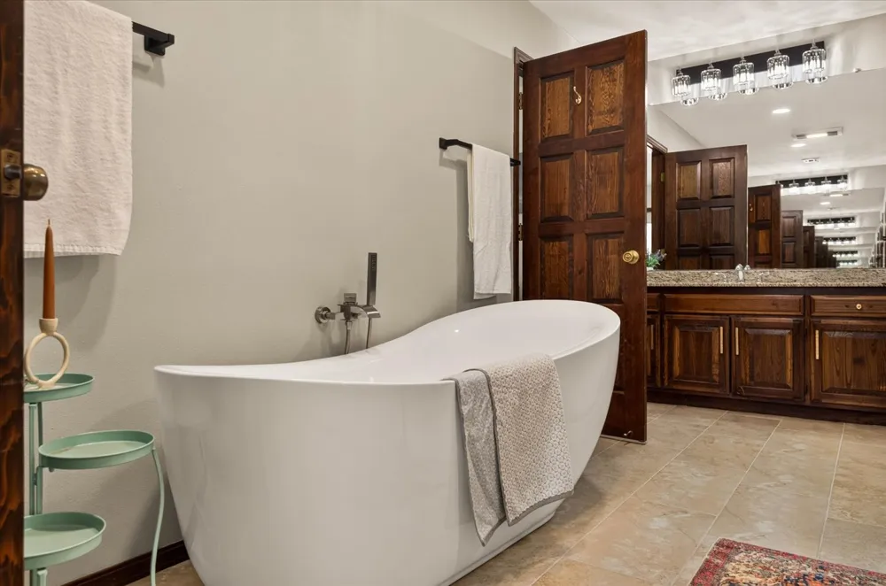 2417 Georgetown Drive Bartlesville, OK 74006