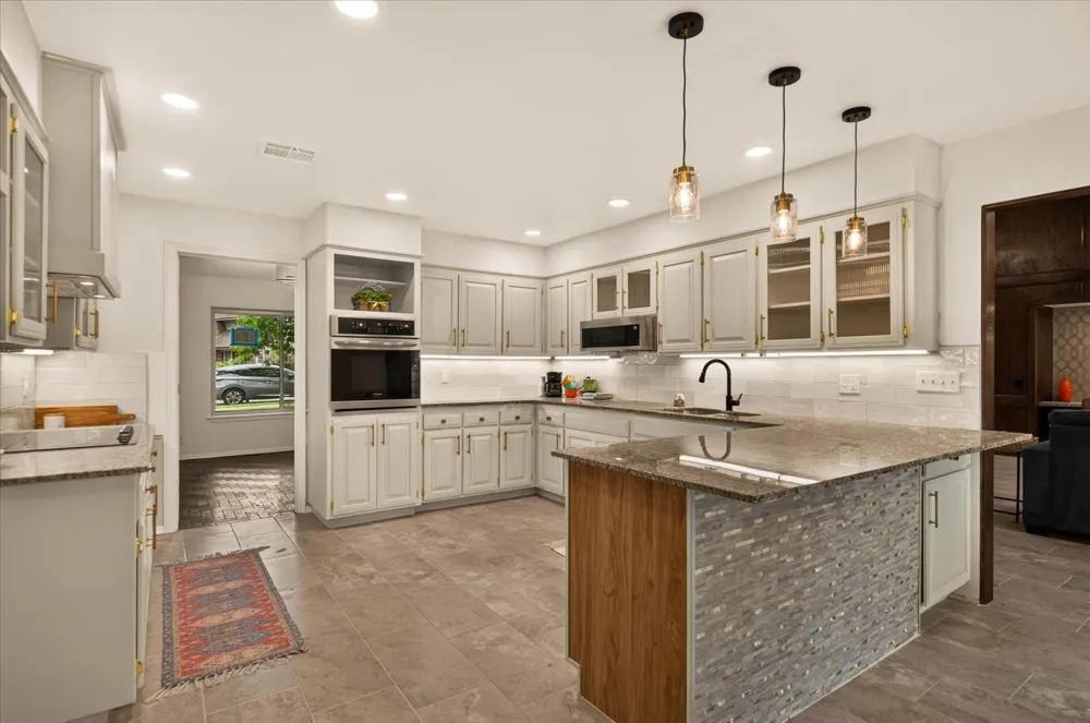 2417 Georgetown Drive Bartlesville, OK 74006