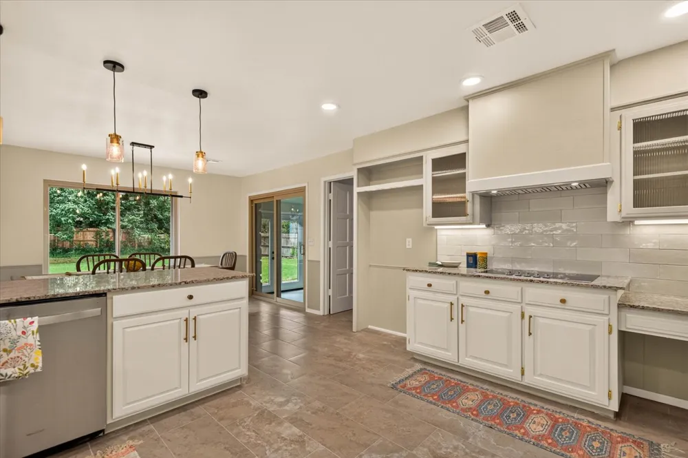 2417 Georgetown Drive Bartlesville, OK 74006
