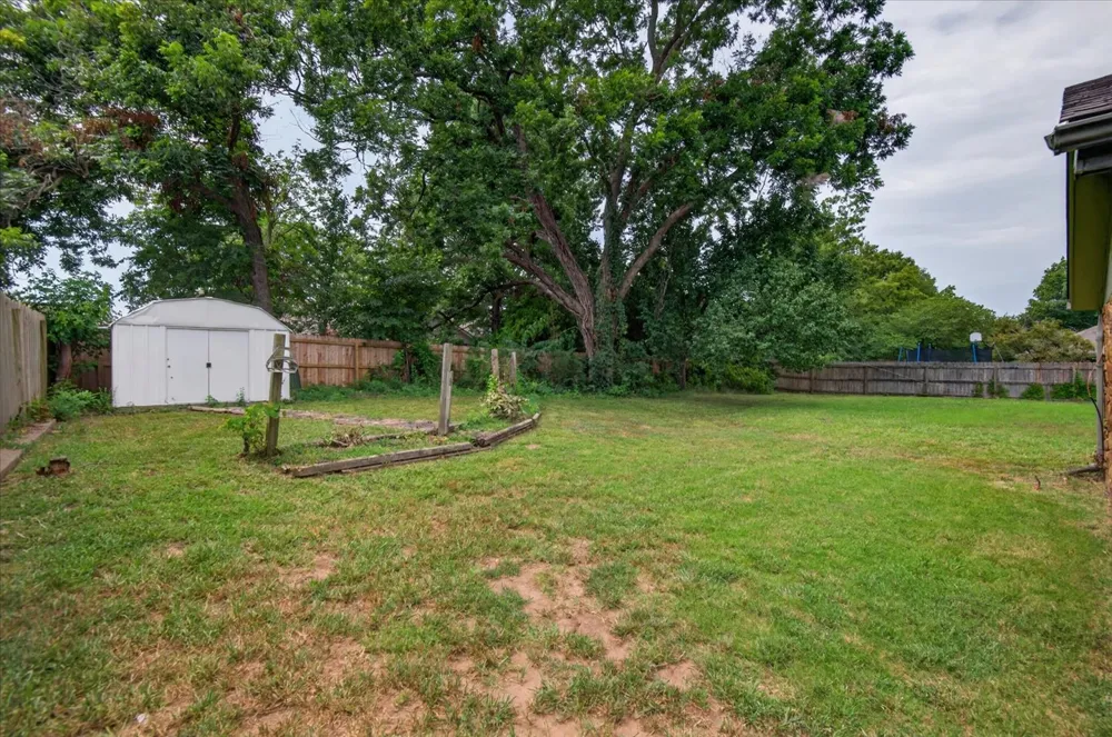 2417 Georgetown Drive Bartlesville, OK 74006