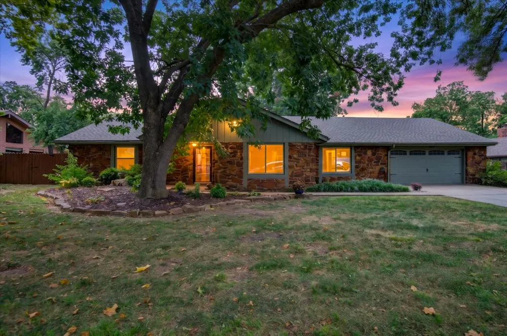 2417 Georgetown Drive Bartlesville, OK 74006