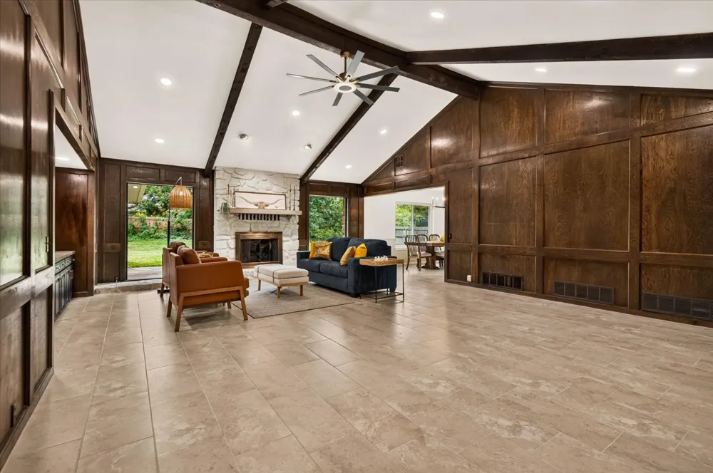 2417 Georgetown Drive Bartlesville, OK 74006