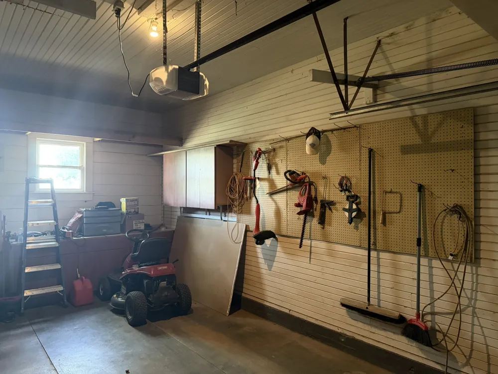 806 Childress Avenue Turkey, TX 79261