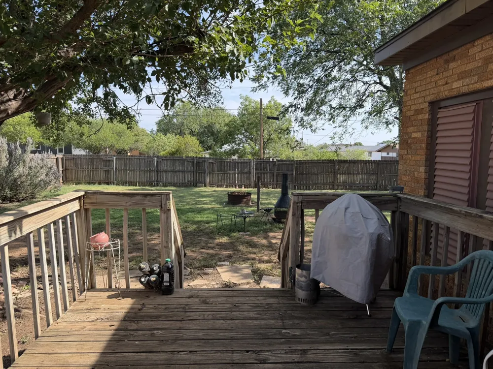 806 Childress Avenue Turkey, TX 79261