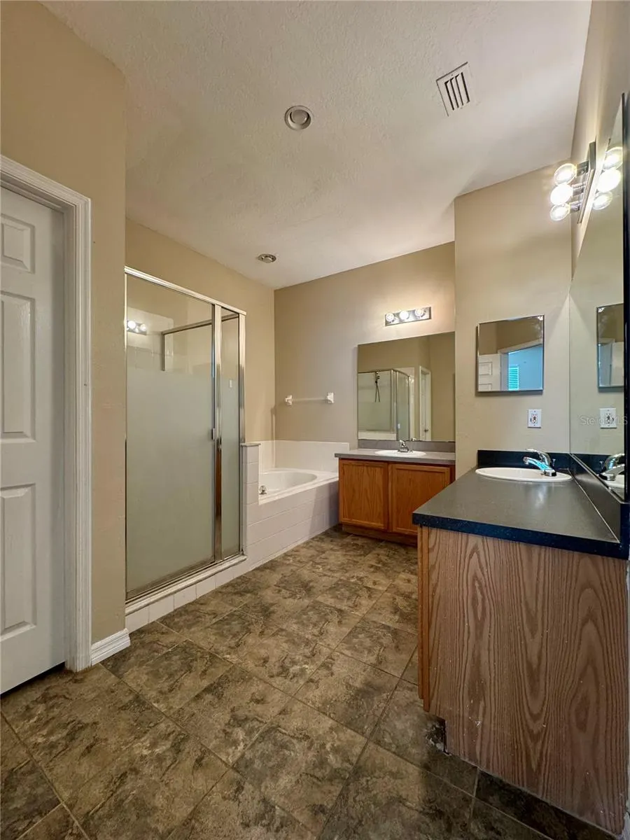 14605 KRISTENRIGHT LANE Orlando, FL 32826