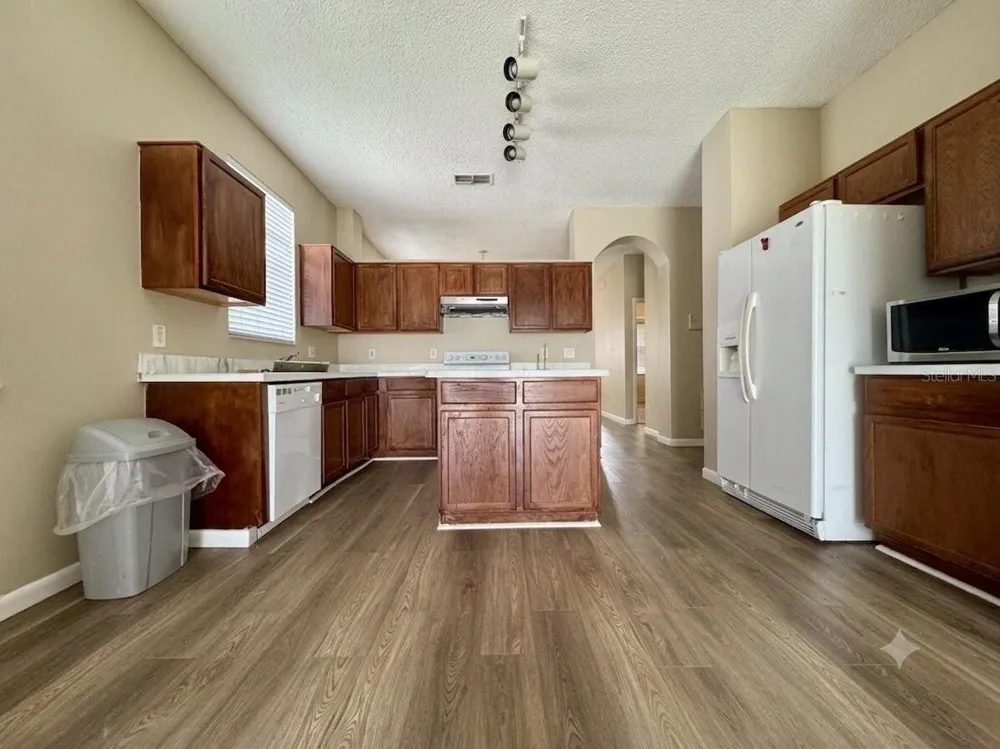 14605 KRISTENRIGHT LANE Orlando, FL 32826