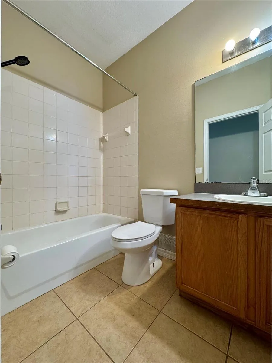 14605 KRISTENRIGHT LANE Orlando, FL 32826