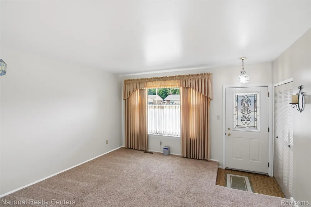 30469 Grandview Avenue Westland City, MI 48186