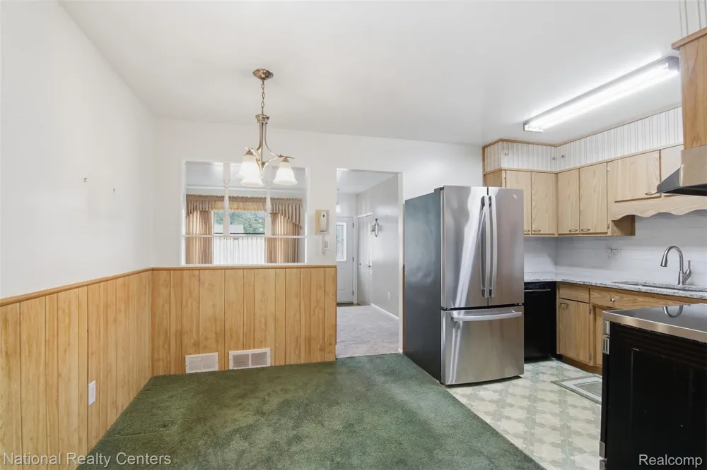 30469 Grandview Avenue Westland City, MI 48186