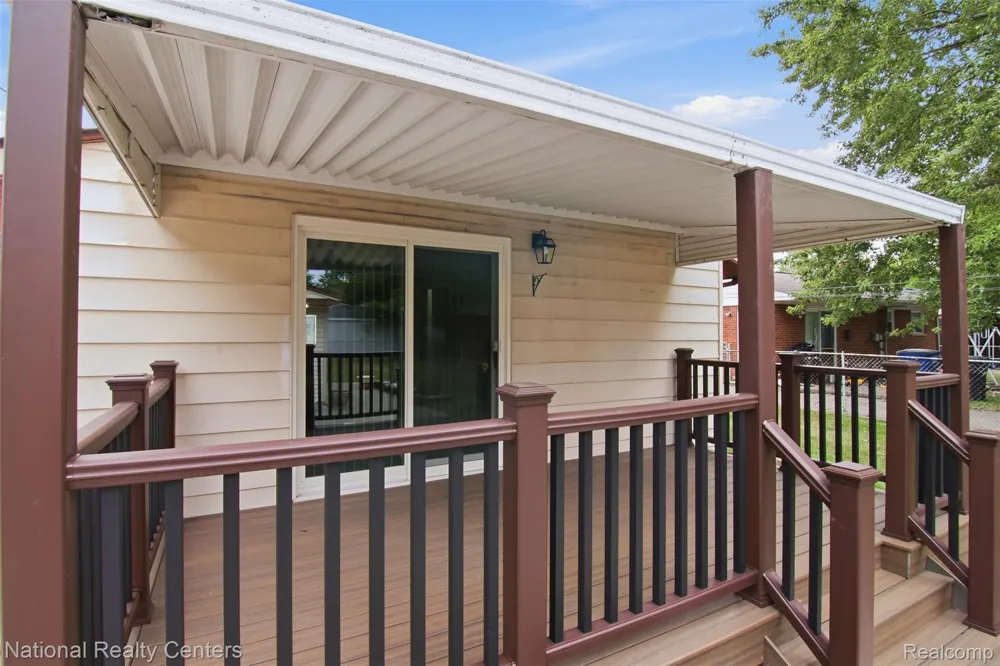 30469 Grandview Avenue Westland City, MI 48186
