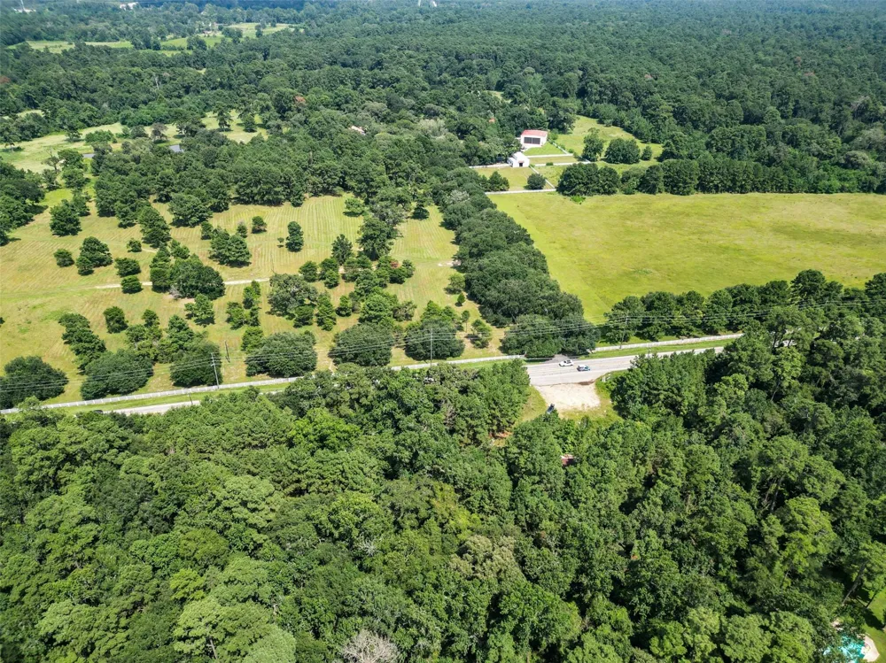 37119 Fm 149 Road Pinehurst, TX 77362