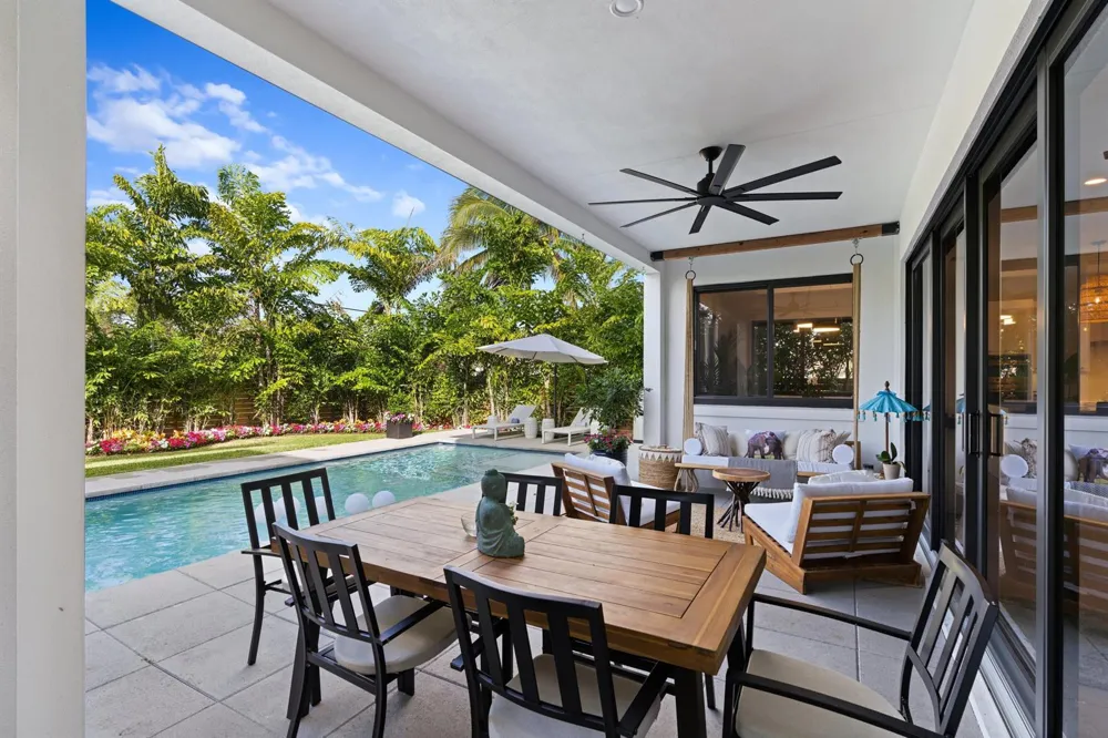 238 SE 4TH AVENUE Delray Beach, FL 33483