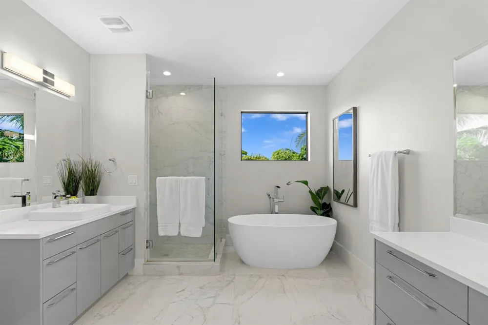 238 SE 4TH AVENUE Delray Beach, FL 33483