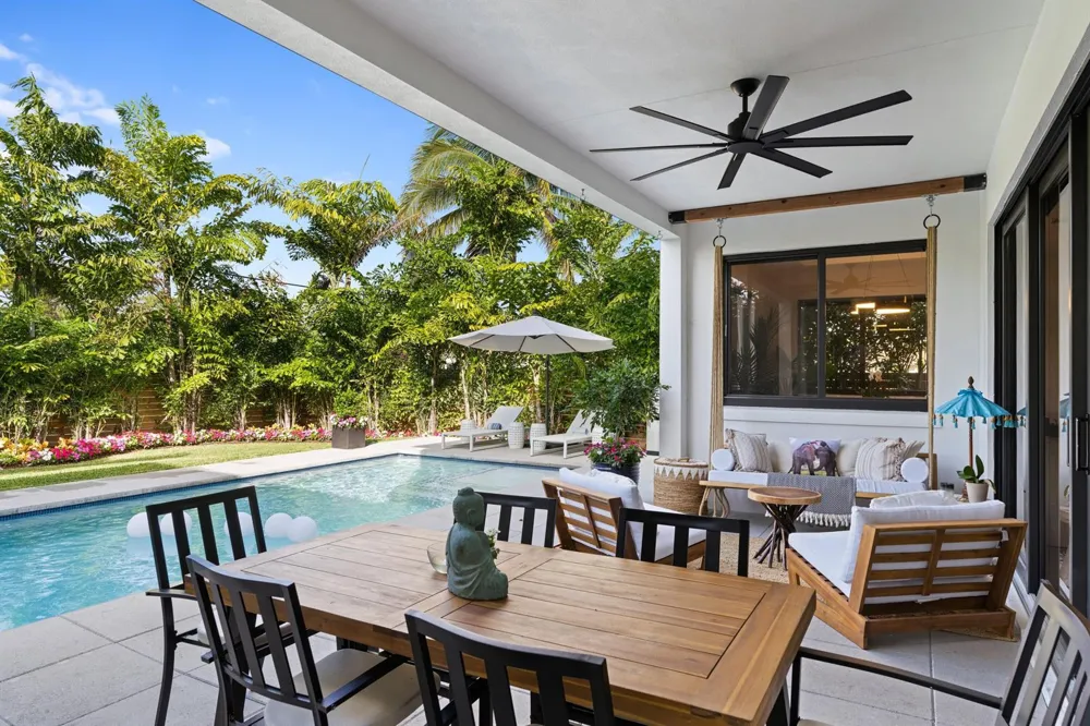 238 SE 4TH AVENUE Delray Beach, FL 33483