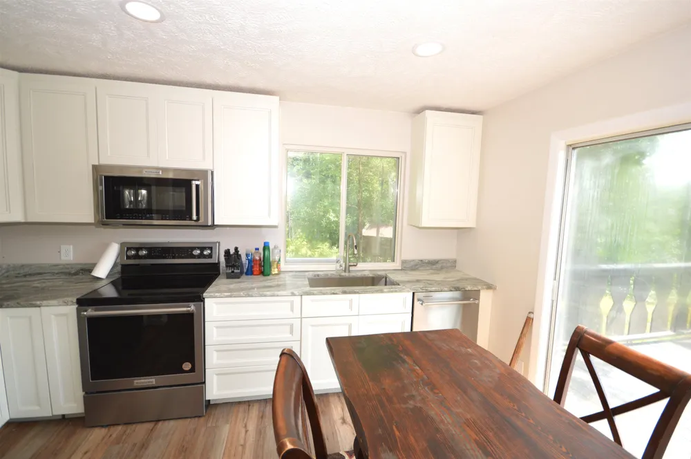 6151 East Jordan Road Banks Township, MI 49729