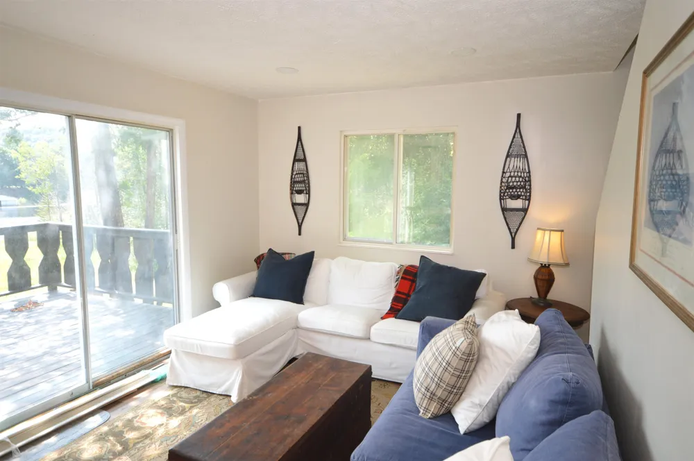 6151 East Jordan Road Banks Township, MI 49729
