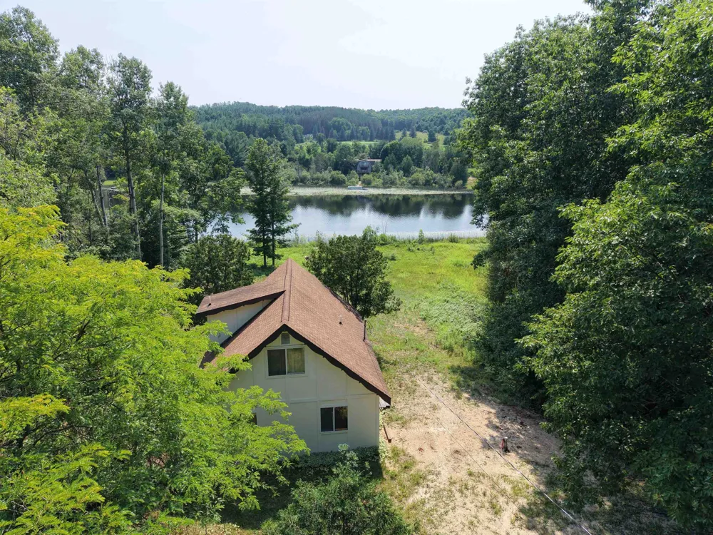 6151 East Jordan Road Banks Township, MI 49729