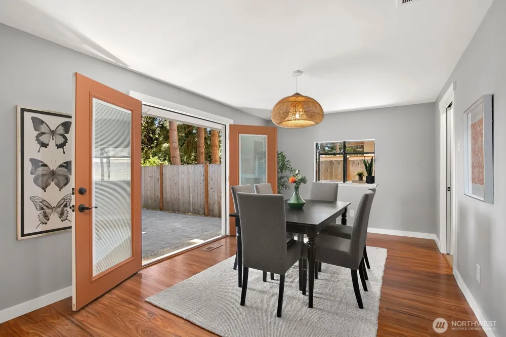16719 60th Avenue W Lynnwood, WA 98037