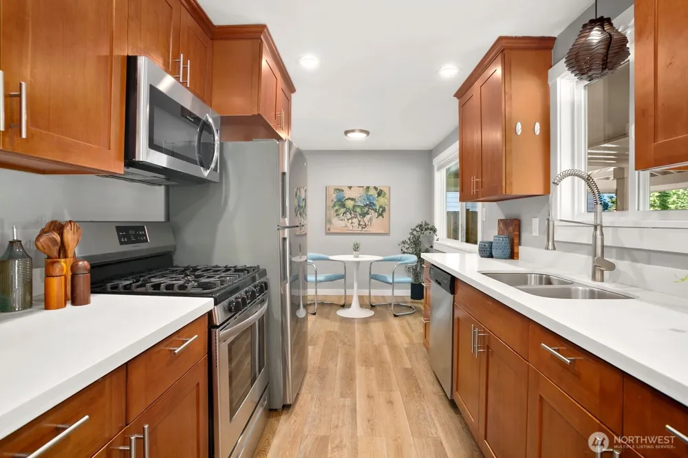 16719 60th Avenue W Lynnwood, WA 98037