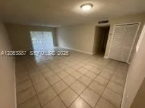 8461 Springtree Dr #104A Sunrise, FL 33351