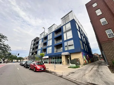 1211 Lagoon Avenue #405