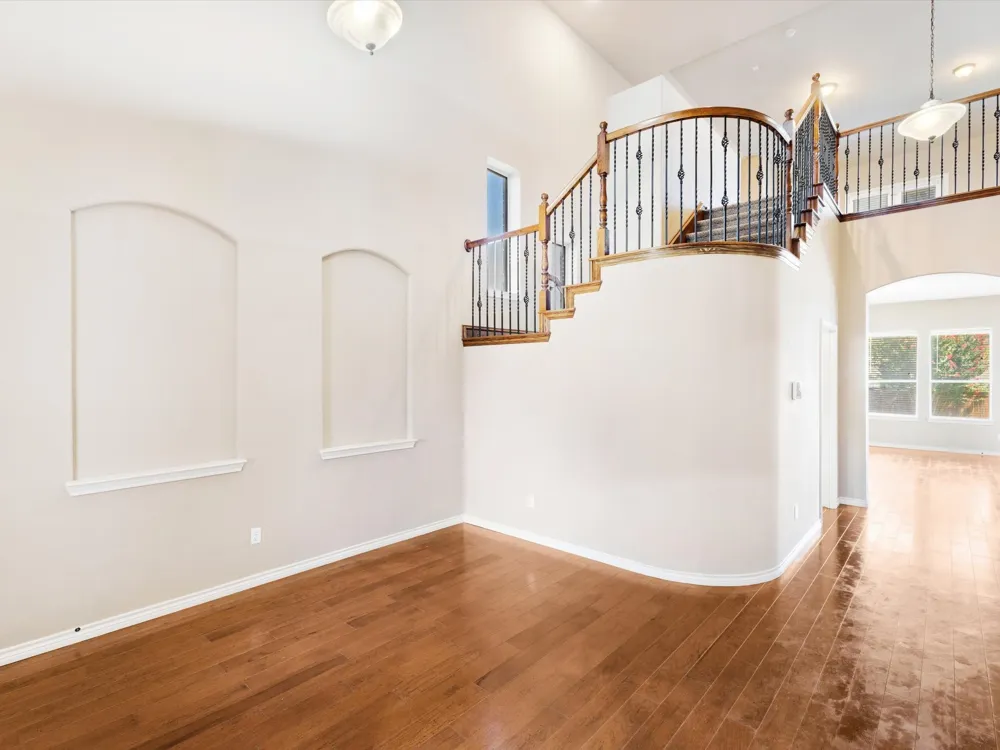 1208 Catherine Lane Burleson, TX 76028