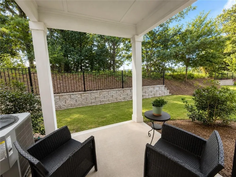 6395 Apalachee Way SE Smyrna, GA 30126