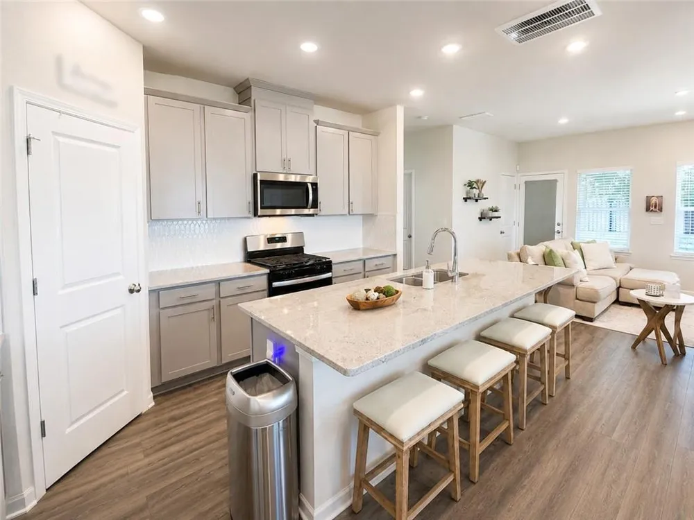 6395 Apalachee Way SE Smyrna, GA 30126