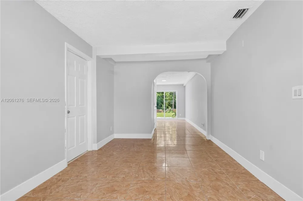 4011 SW 32nd St West Park, FL 33023