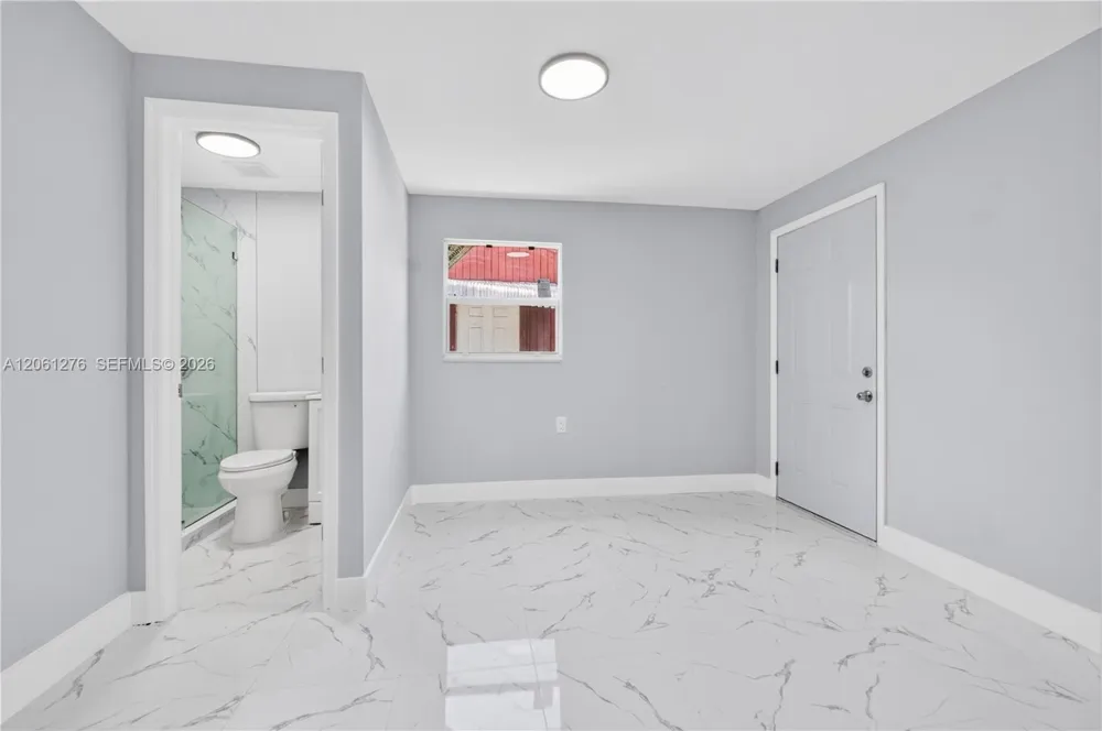 4011 SW 32nd St West Park, FL 33023