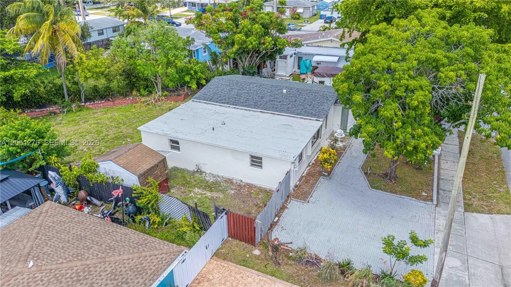 4011 SW 32nd St West Park, FL 33023