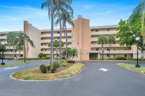 6461 NW 2nd Avenue #509